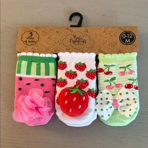 NWT pack of 3 socks Baby Essentials Brand